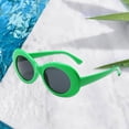 thumbnail image 3 of Gafas de sol Colcomx de plástico con marco grueso gris, 3 of 8