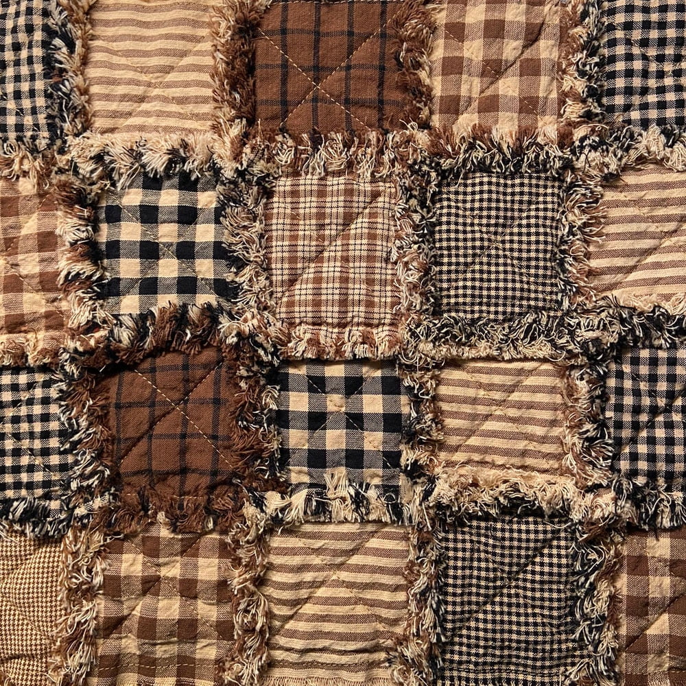 JCS Brown & Black Plaid Homespun Ragged Quilt Kit(200+ six-inch Squares)