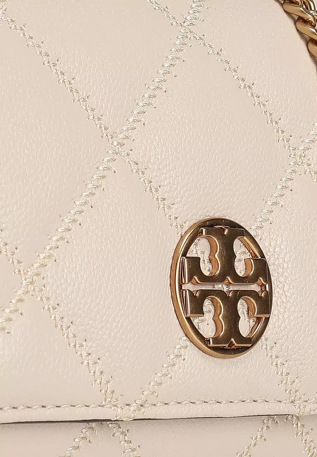 新作★TORY BURCH★WILLA CHAIN WALLET 150076 Amazon.com: Tory Burch Womens 150076 Willa Diamond Quilted