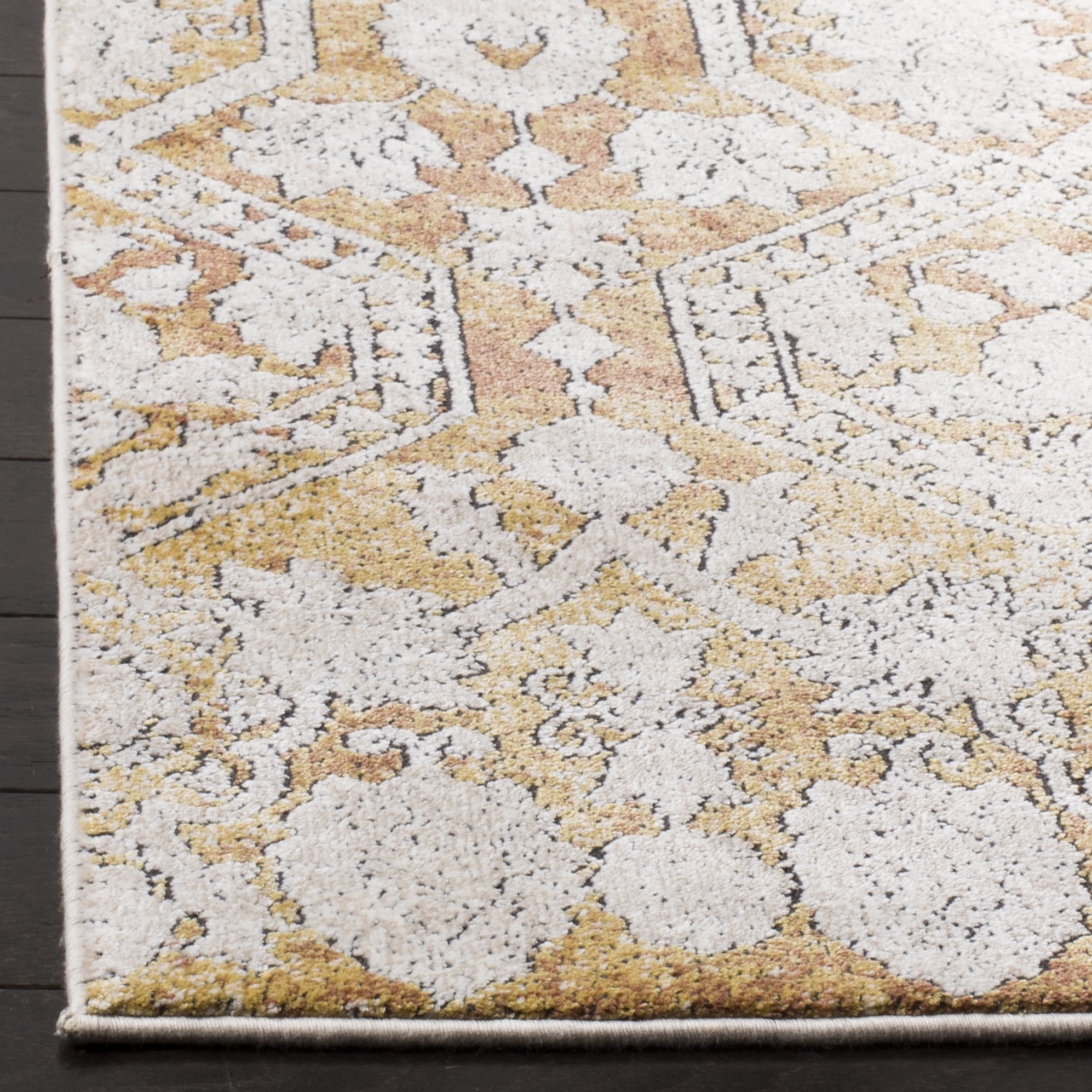 SAFAVIEH Palermo Kelleh Faded Transitional Area Rug, Gold/Beige, 9' x 12'