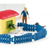 schleich Farm World - مجموعة ألعاب فندقية مكونة من 54 قطعة لحيوانات الأطفال مع حيوانات أليفة وحارس وإكسسوارات - مجموعة ألعاب حيوانات تعليمية للأطفال بعمر 3+ عامًا
