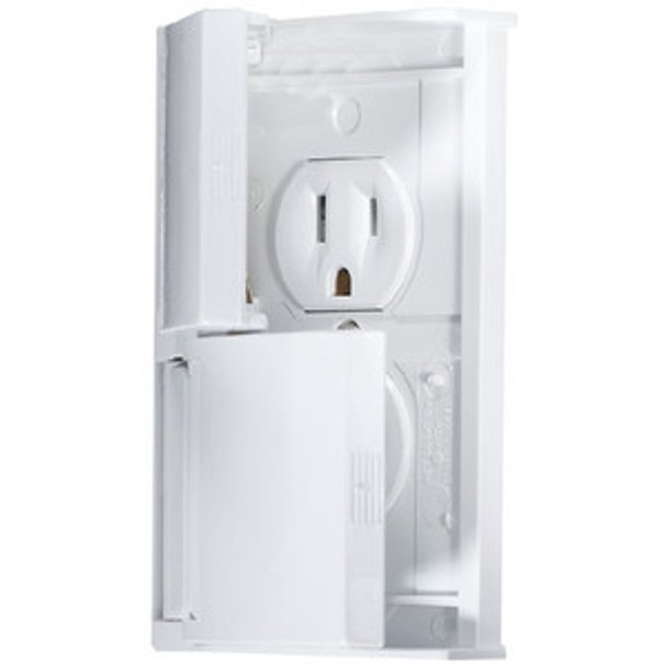 RV Designer S905 White Weatherproof Dual Outlet (with Snap CoverPlate
