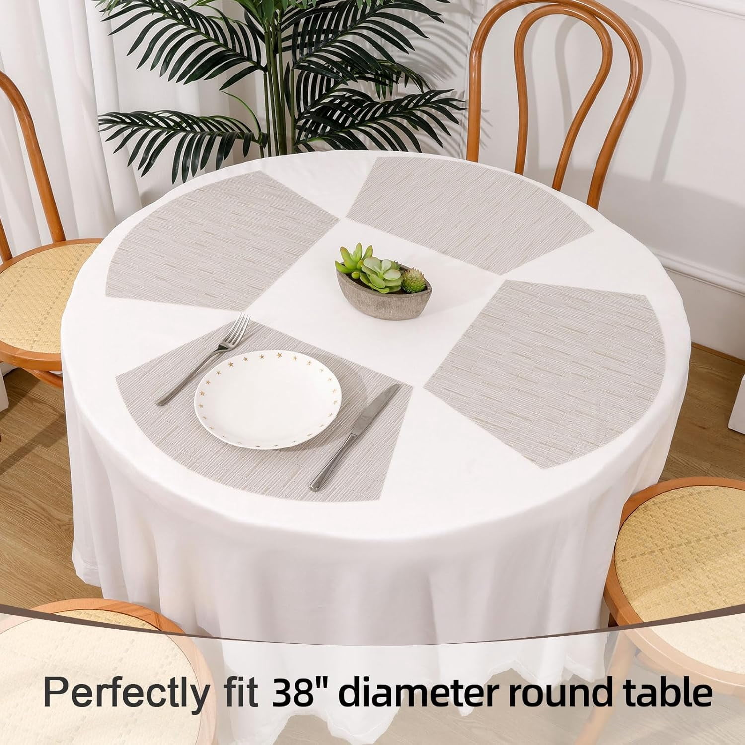Round Table Placemats Set of 4 Wedge Shape Placemat Woven Vinyl Place Mats Heat Resistant Wipe Clean Dining Table Mats Home Table Decor (4, Tan)