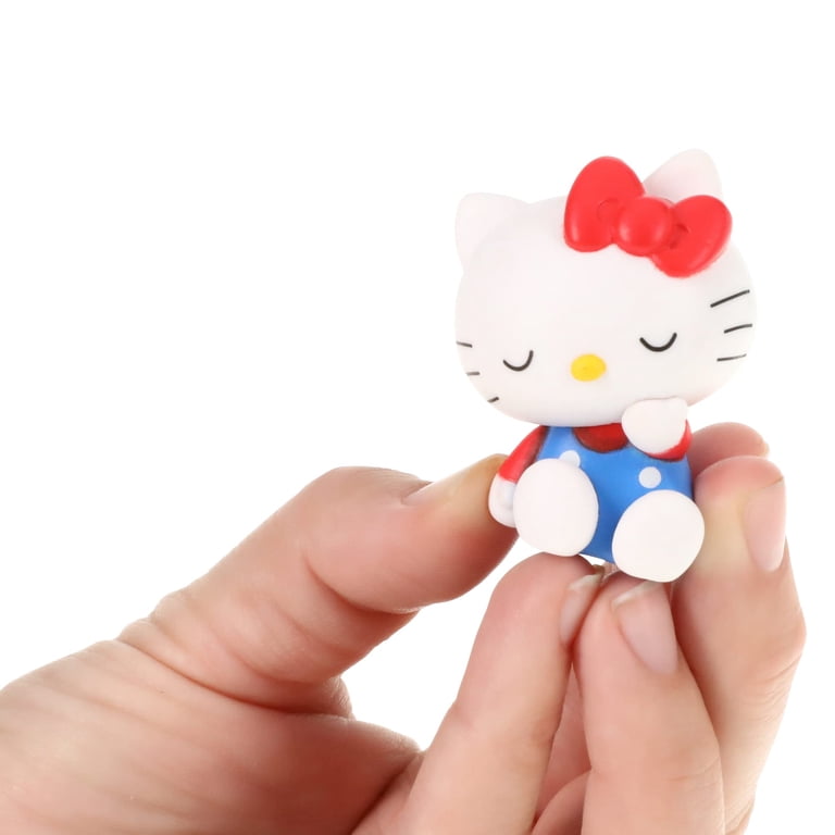 Takara Tomy Hello Kitty and Friends Collectible Sanrio Sleeping