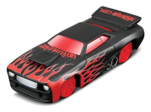 maisto burnin key cars