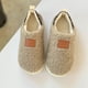 thumbnail image 1 of Zapatillas térmicas planas antideslizantes mullidas de muy buen gusto cómodas para hombres y mujeres Ndcxsfigh Tenis De Mujer Tenis De Hombre, 1 of 5
