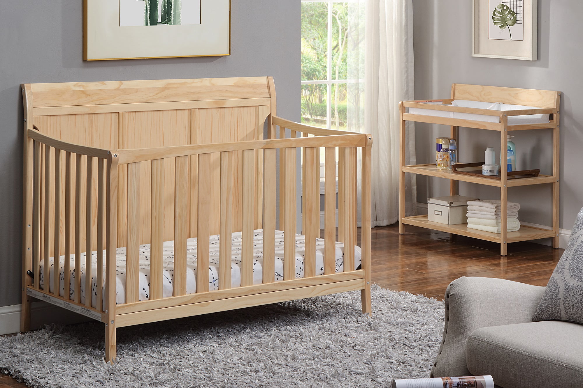 Suite Bebe Shailee 4-in-1 Convertible Crib in Brown Stone 