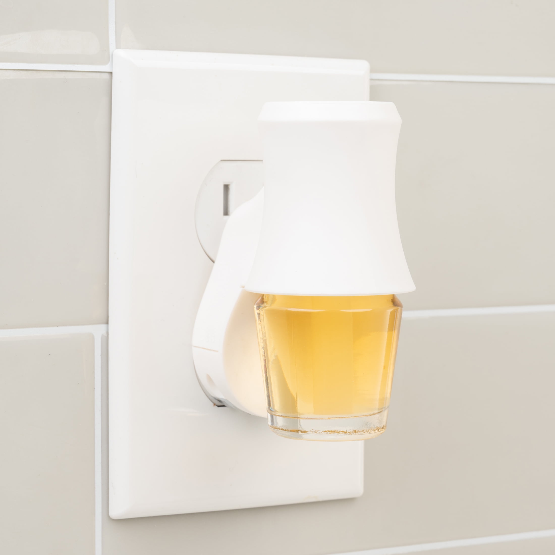 ScentSationals Scent Charm Oil - Old Fashioned Vanilla, 0.8 Fl oz, 24 mL Refill