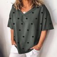 thumbnail image 2 of Blusa de manga corta con cuello en V y estampado de puntos sueltos informales de verano para mujer OAVQHLG3B Store  lin121212, 2 of 4