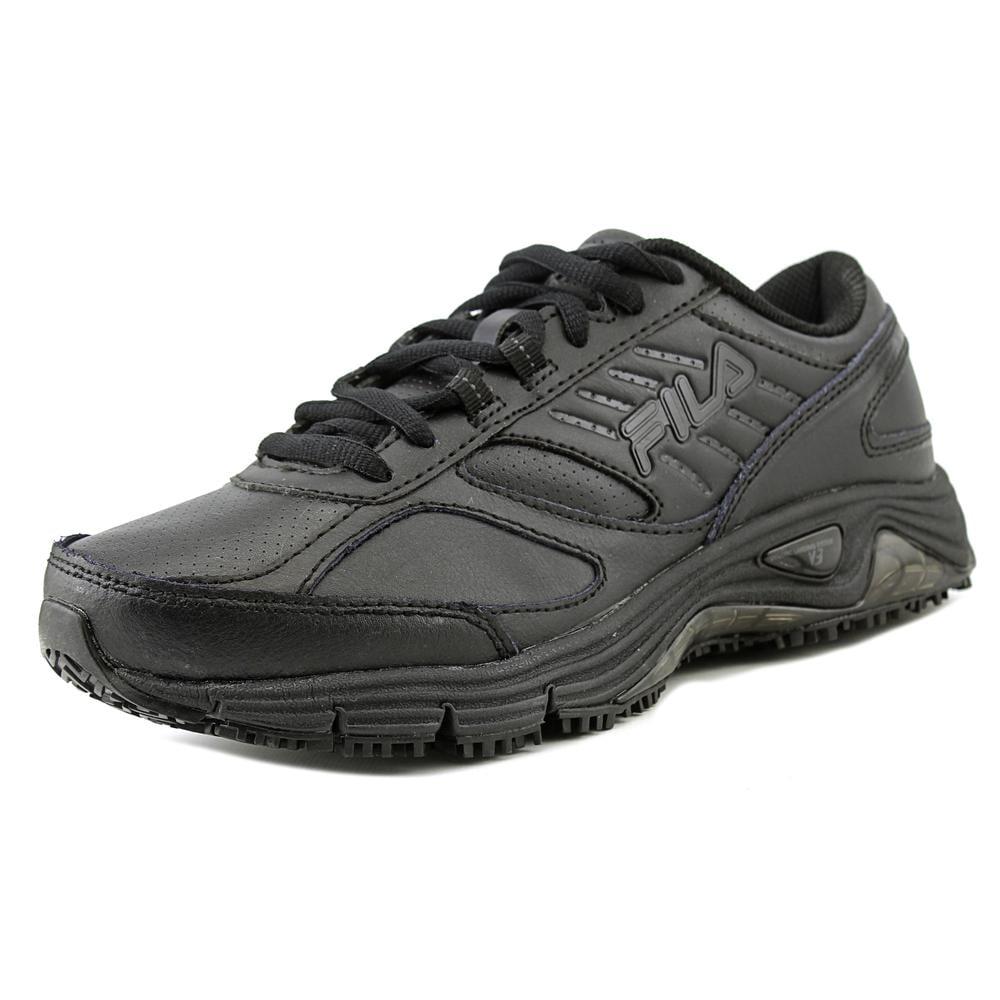 fila women's memory pacesetter slip resistant jogger