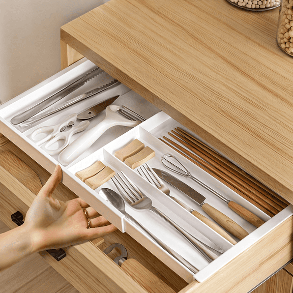 Expandable Silverware Organizer for Drawer, Cutlery Tray Utensil Holder with 4 Slots for Flatware Chopsticks Straws, White