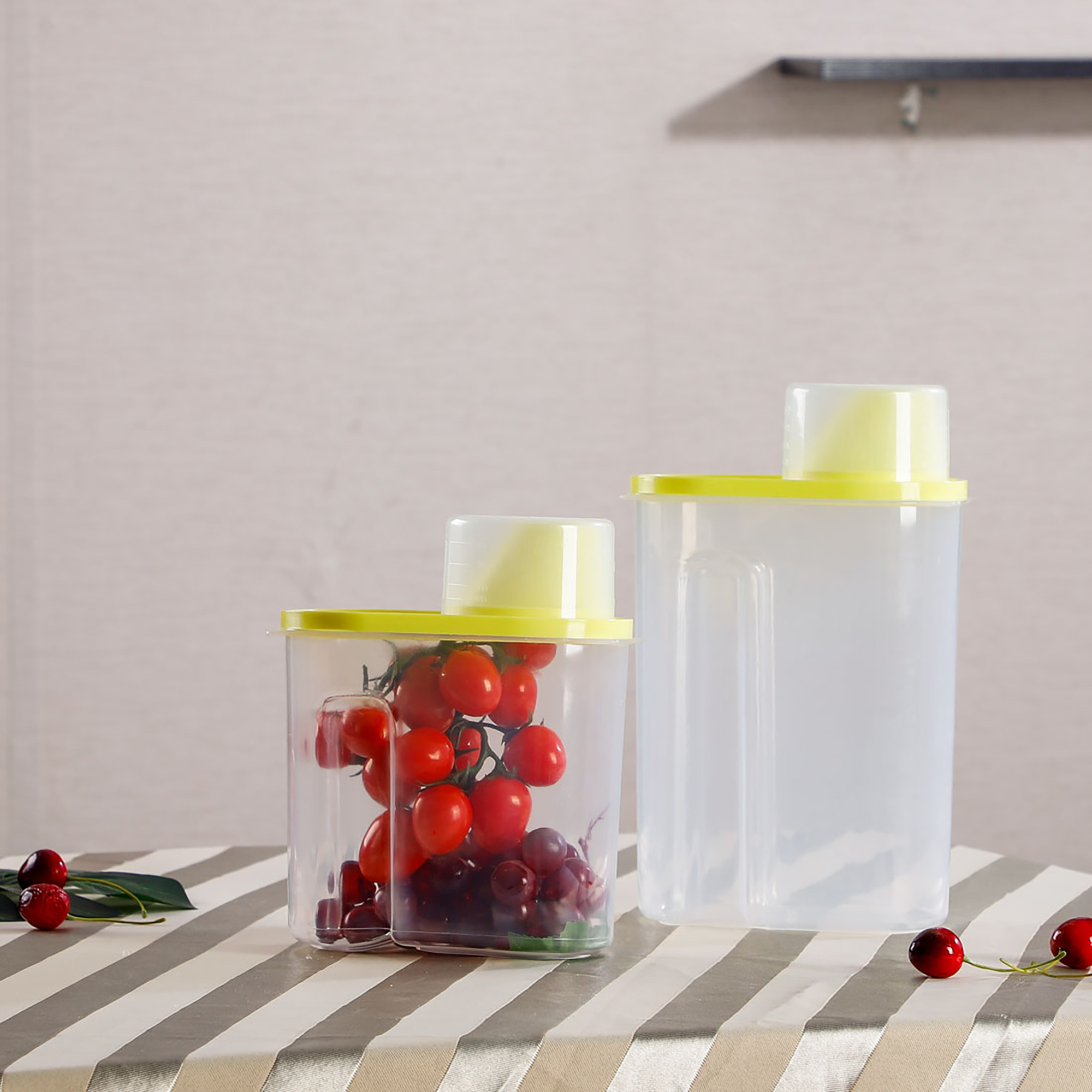 Plastic Food Storage Containers with Lid Kitchen Sugar Flour Fresh