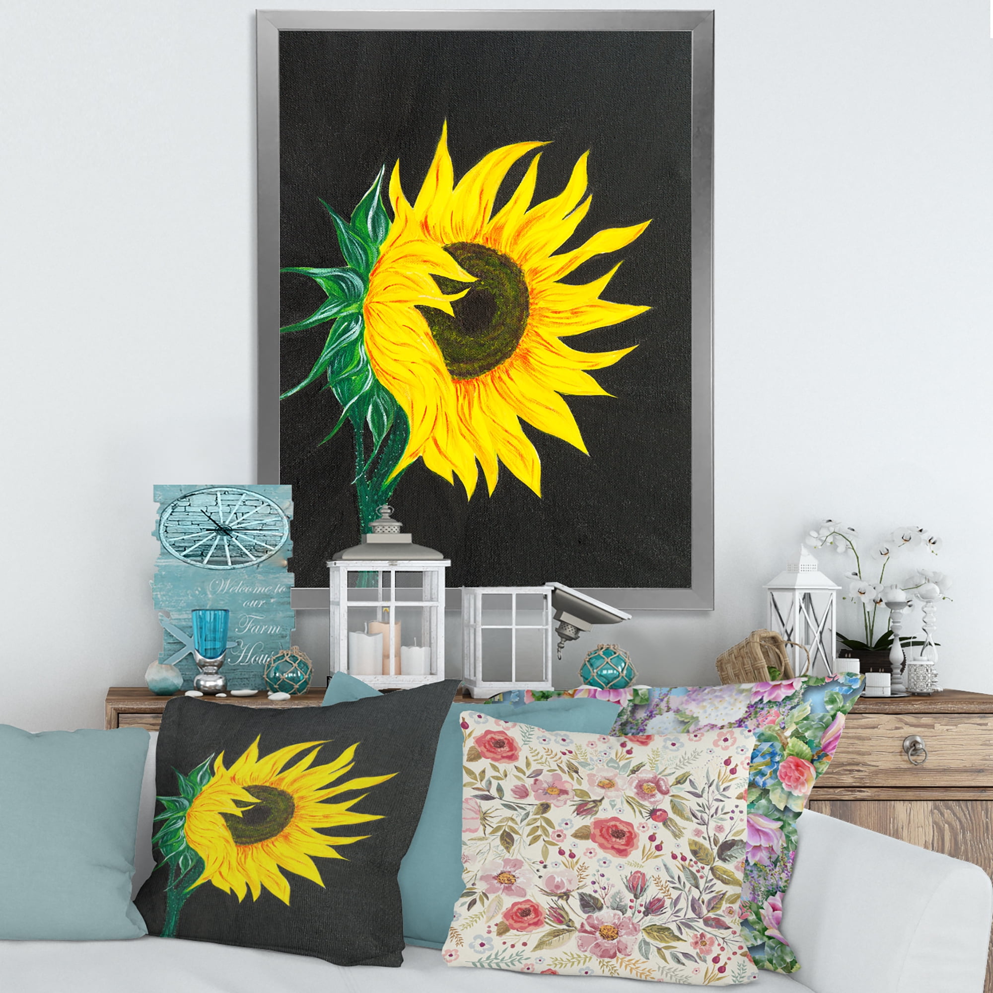 Designart 'Yellow Sunflower On Black' Traditional Framed Art Print