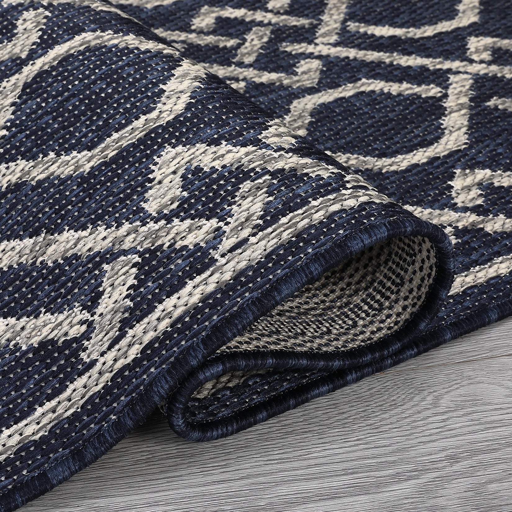 Garvee 4'x5'3" Outdoor Area Rug Modern Geometric Indoor Outdoor Area Rug Non-Shedding Stain-Resistant Rug for Dining Room Backyard Porch Balcony, Navy Blue