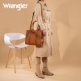 thumbnail image 2 of Bolso de mano Montana West Wrangler, tamaño grande, 36 x 28 x 13 cm, color marrón, 2 of 6