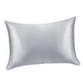 thumbnail image 1 of Funda de almohada de seda Macarena Funda de almohada de seda 20x26 pulgadas, 1 of 8