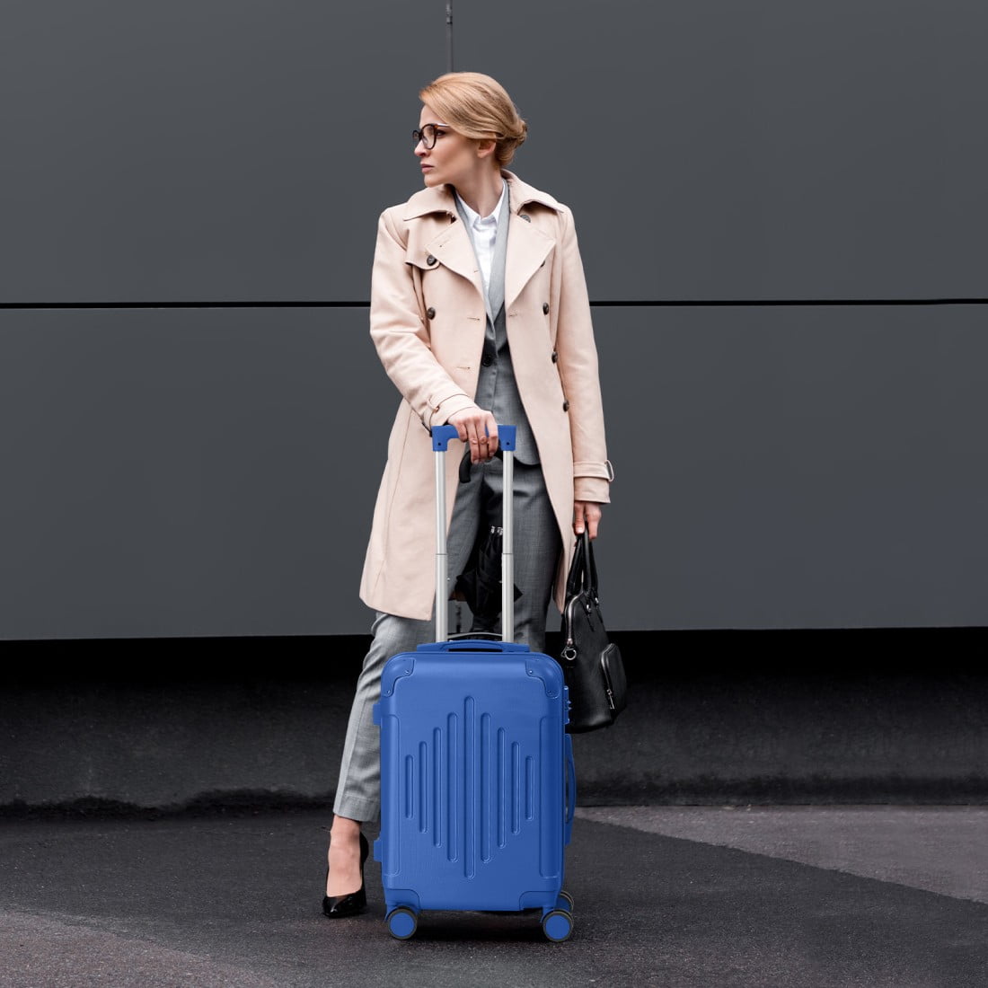 IVV 20" Carry on Luggage with Spinner Wheel & TSA Lock, Lightweight ABS Hardside Suitcase with Corner Protection, Deep Blue