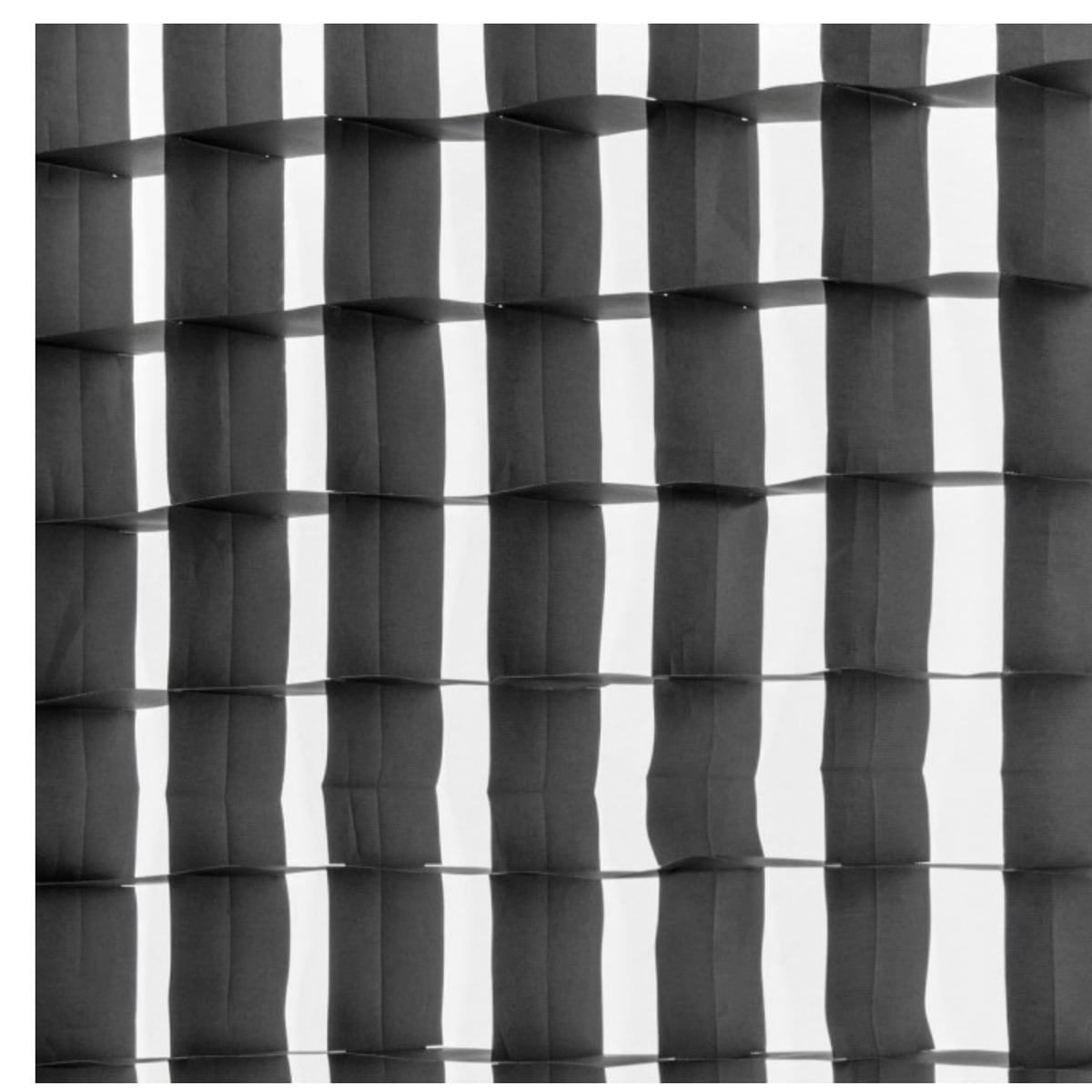 Westcott Flex Cine Egg Crate Grid - Thumbnail 5