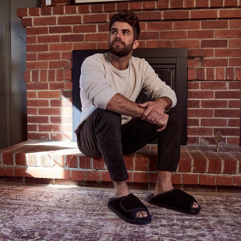 Lamo Footwear Men display picture 2