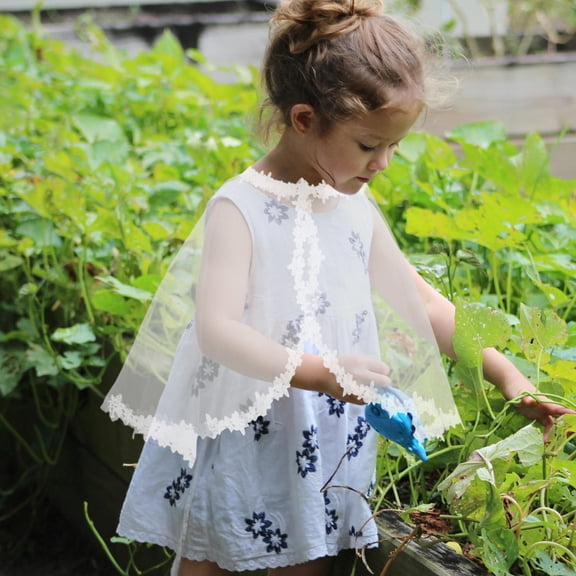 NIAIZEK Breathable White Lace Cape Shawl Soft Mesh for Special Occasions