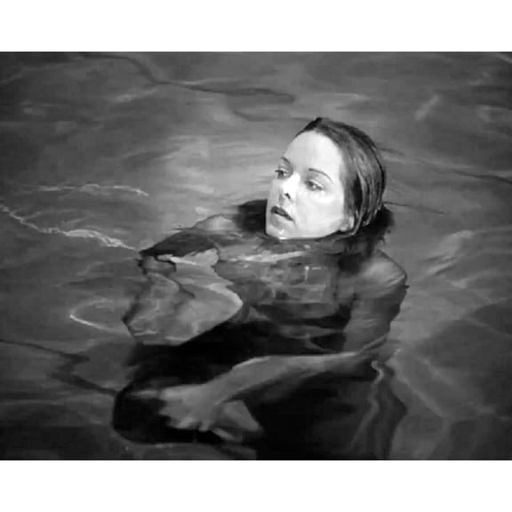Cat People 1942 Simone Simon emerges in water 5x7 inch photo
