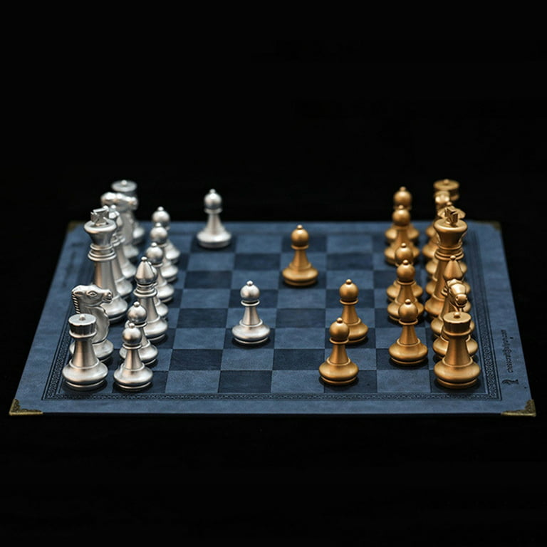 Blue Leather Chess Board, Packaging Type: Box