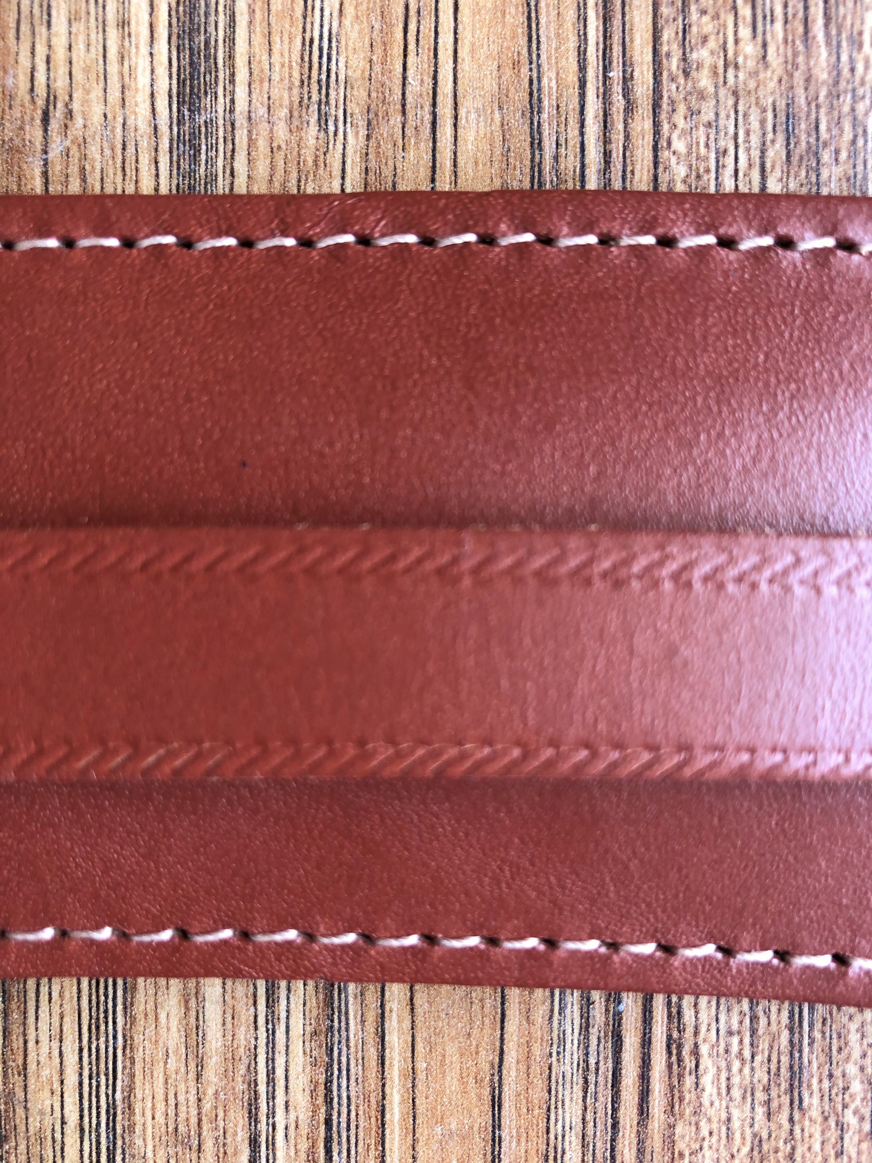 Levy's M25-WAL5/8" Carving Leather Guitar/Bass Strap Classic 50s Pad-Walnut