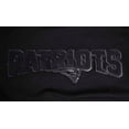 thumbnail image 4 of Playera Fútbol Americano Pro Standard Triple Black NFL New England Patriots, 4 of 5