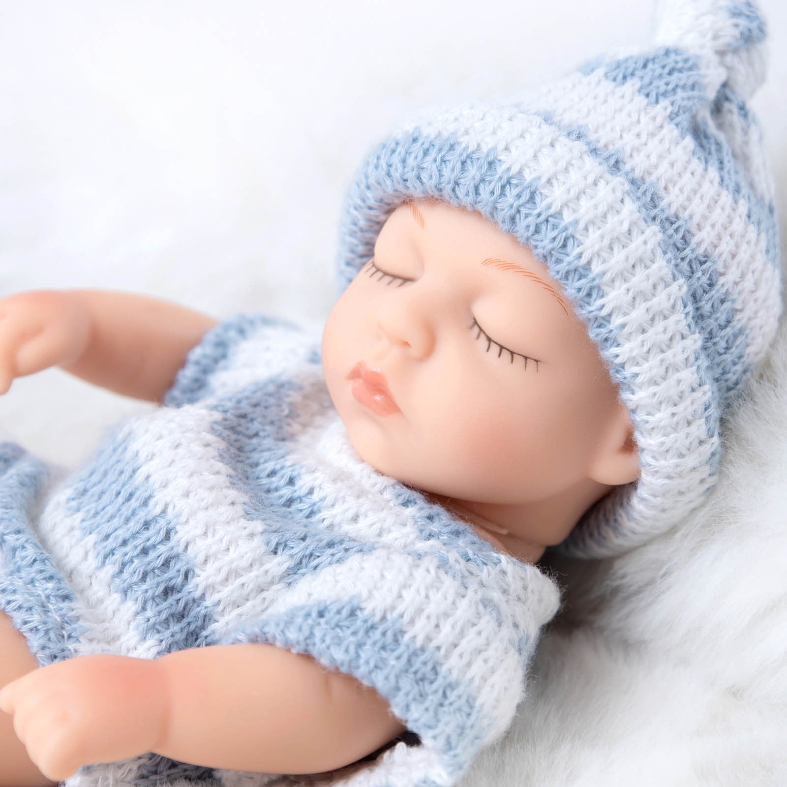 Partheme Novelty Toys 3 Counts 18cm Reborn Doll Simulation Pacifier Baby Bib Change Soft Rubber Toy Gift A B C D E F G