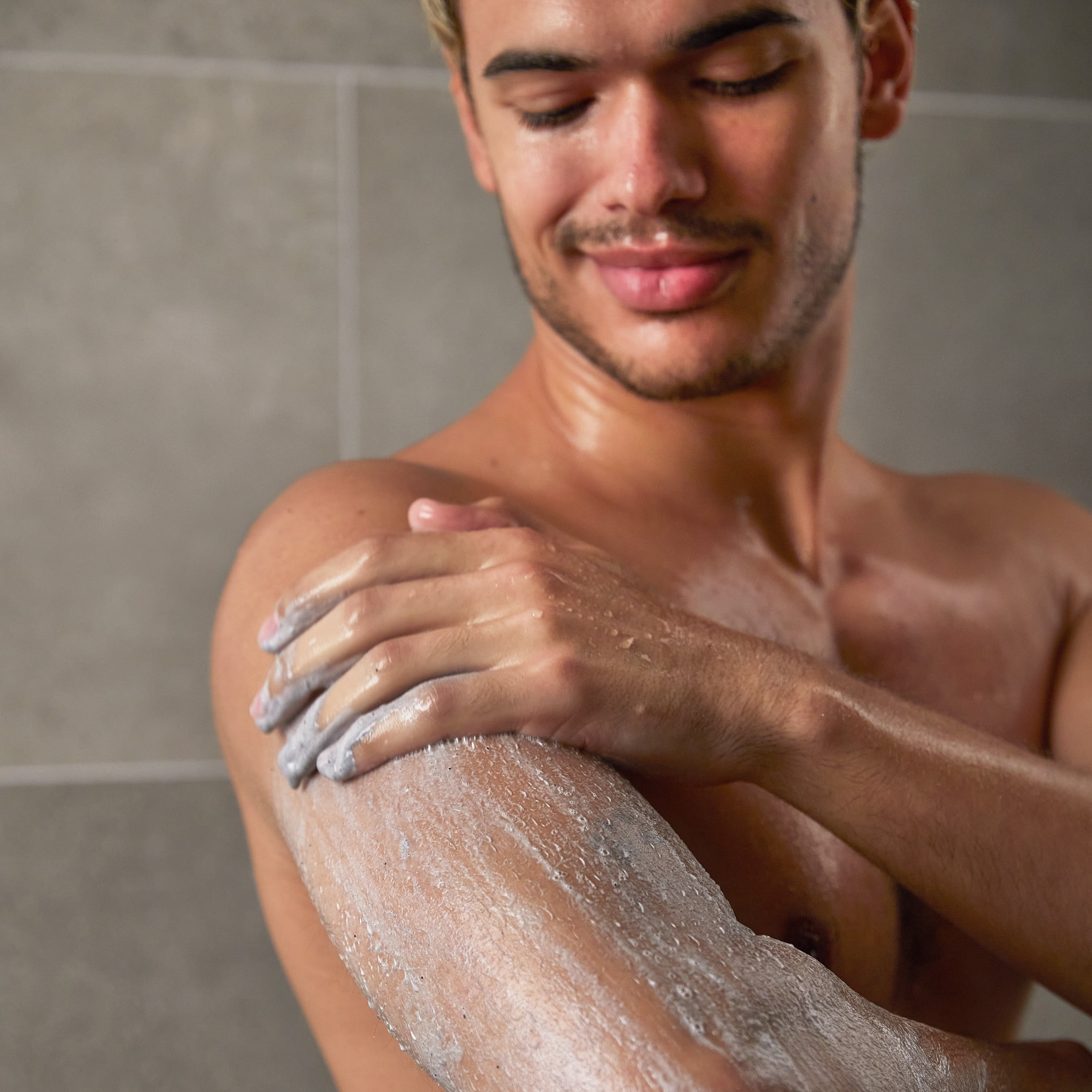 Dove Men+Care Exfoliating Body & Face Scrub for Men Charcoal & Clove Oil, 9 oz
