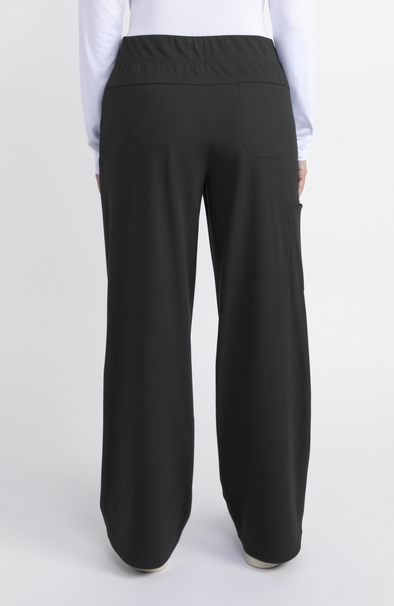 Gildan Wide Leg Pull-On Cargo Scrub Pant, 2-Way Stretch, Sizes XS-2XL