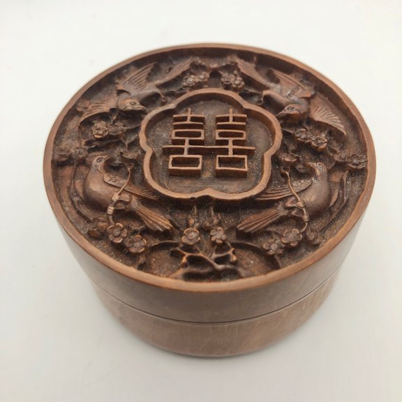 Hand Carved Phoenix Boxwood Box | 2 1/2 x 1 7/16" | Brown | 1 Beads