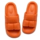 thumbnail image 2 of Pantuflas Luxtrada con forma de nube para mujer y hombre, sandalias de EVA de verano, antideslizantes, con punta abierta, suaves y acogedoras, para interior y exterior., 2 of 8