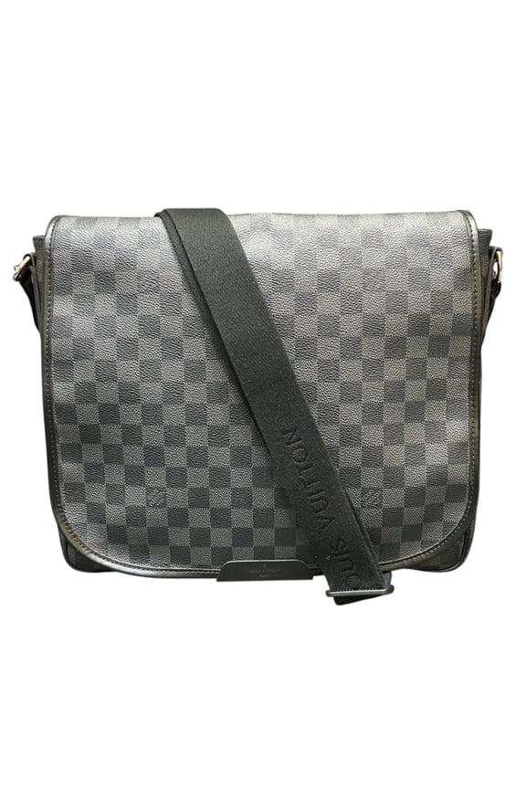 Pre-Owned Louis Vuitton Daniel MM Shoulder Bag, Damier Graphite, Toile Leather, N58029