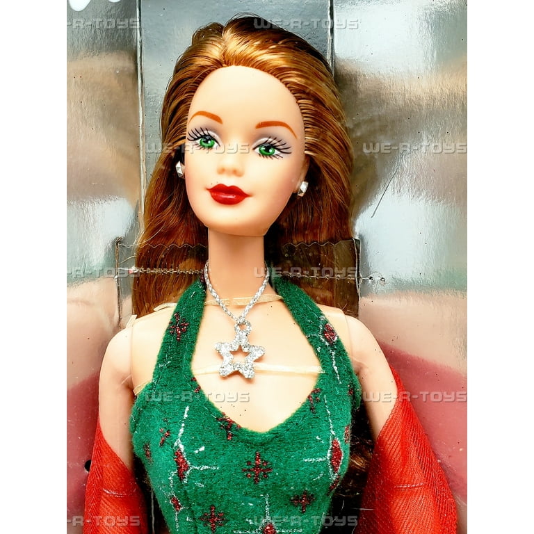 Mattel Holiday Surprise Barbie Doll 2000, Glittery Red and Green Outfit,  Model 27290 - Walmart.com