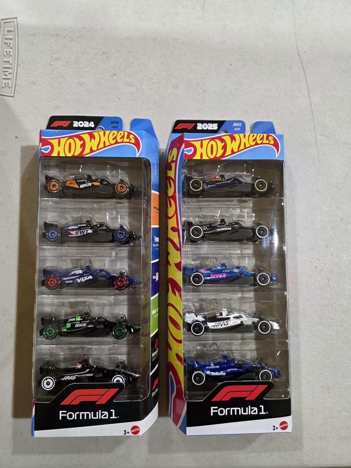 Hot Wheels Formula 1 Die-Cast Cars Bundle of 2 x 5-Pack, F1 2024 and 2025 Teams, Ages 3+