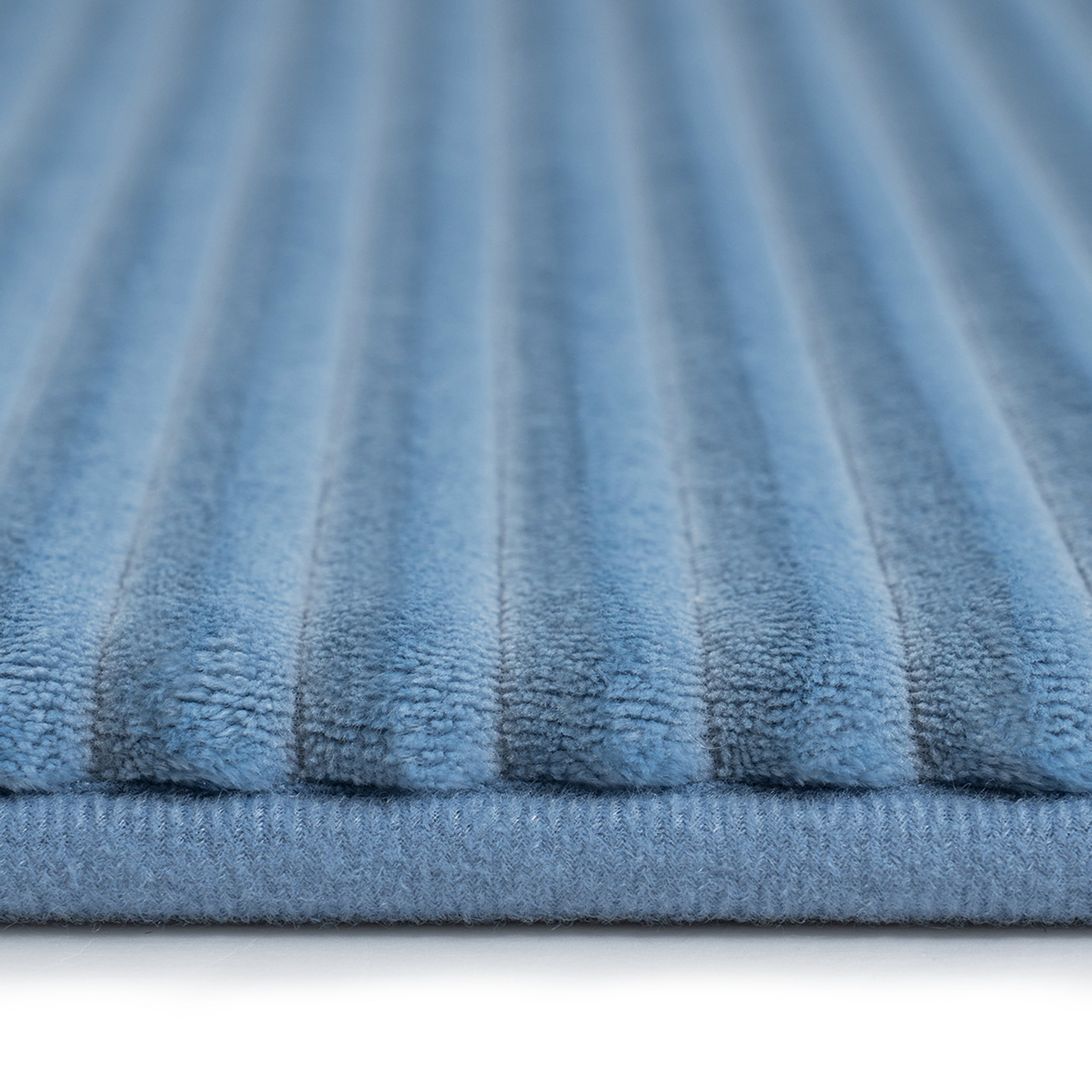 Mainstays Blue 2-Piece Performance Foam 20"x 32" Bath Rug Set