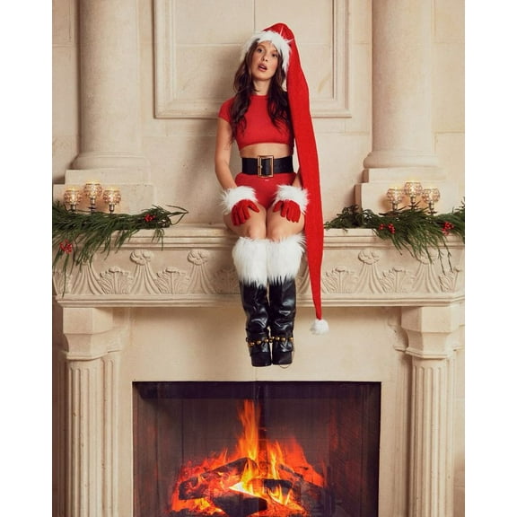 Millie Bobby Brown Mill on a sill Winter holiday Poster Size 24''x36'' -Gategoo