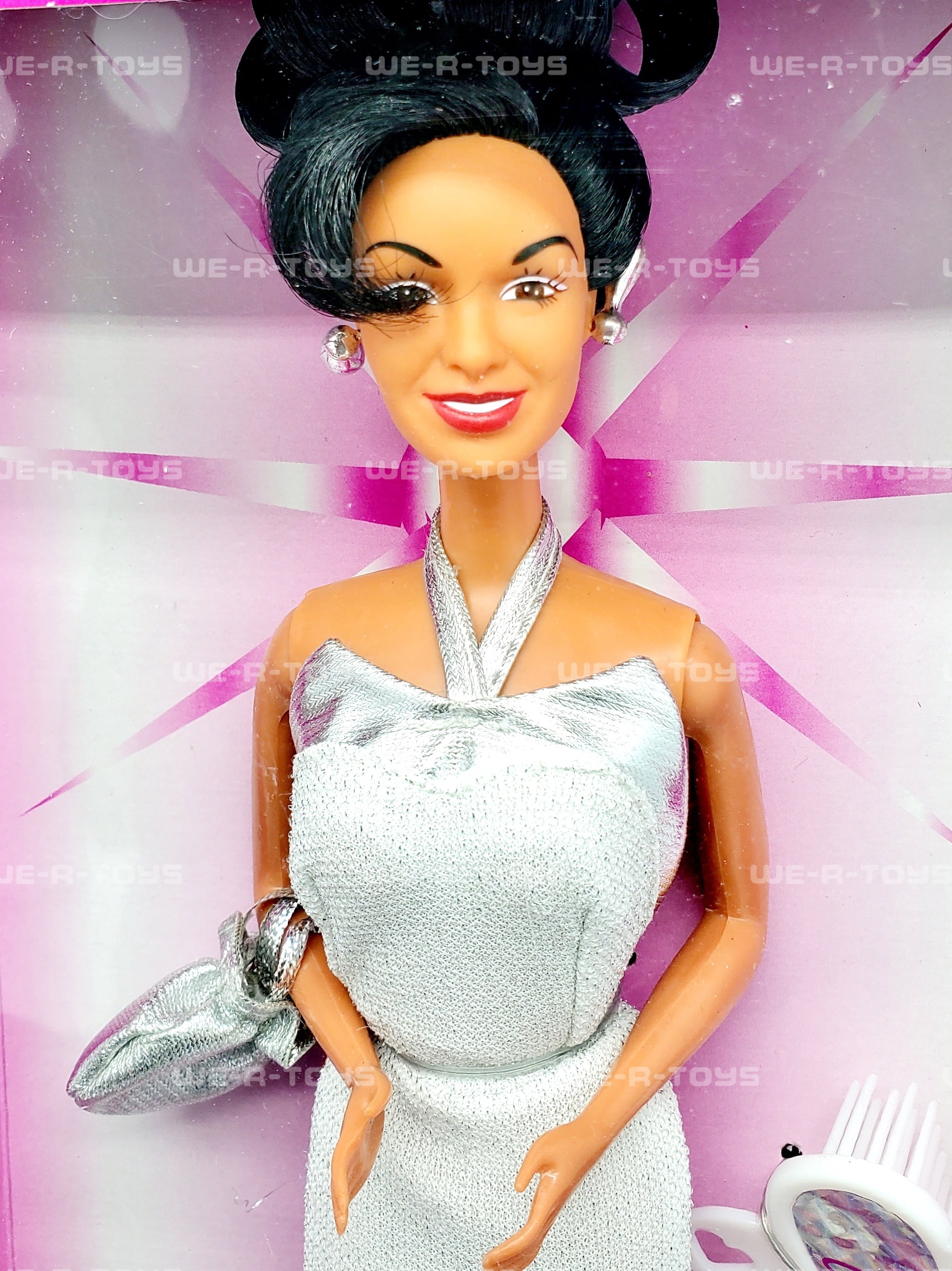 Selena Quintanilla Perez The Original Doll White Silver Dress ARM 1997