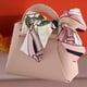 thumbnail image 5 of 5 bolsas de boda Zulema Cajas de regalo de bolso de cuero PU con asa Rosa, 5 of 8