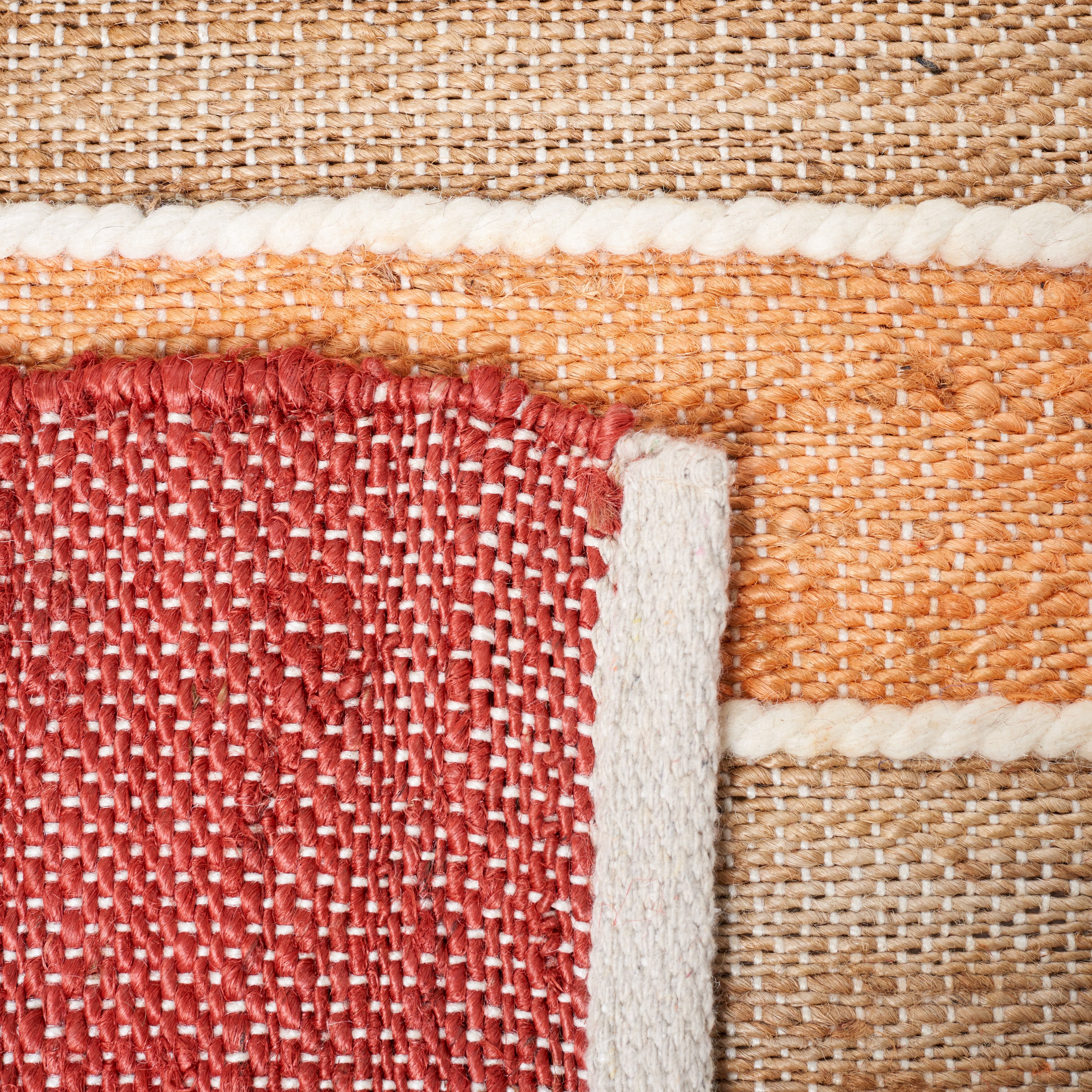 SAFAVIEH Striped Kilim Christiana Striped Area Rug, Rust/Red, 6' x 9'