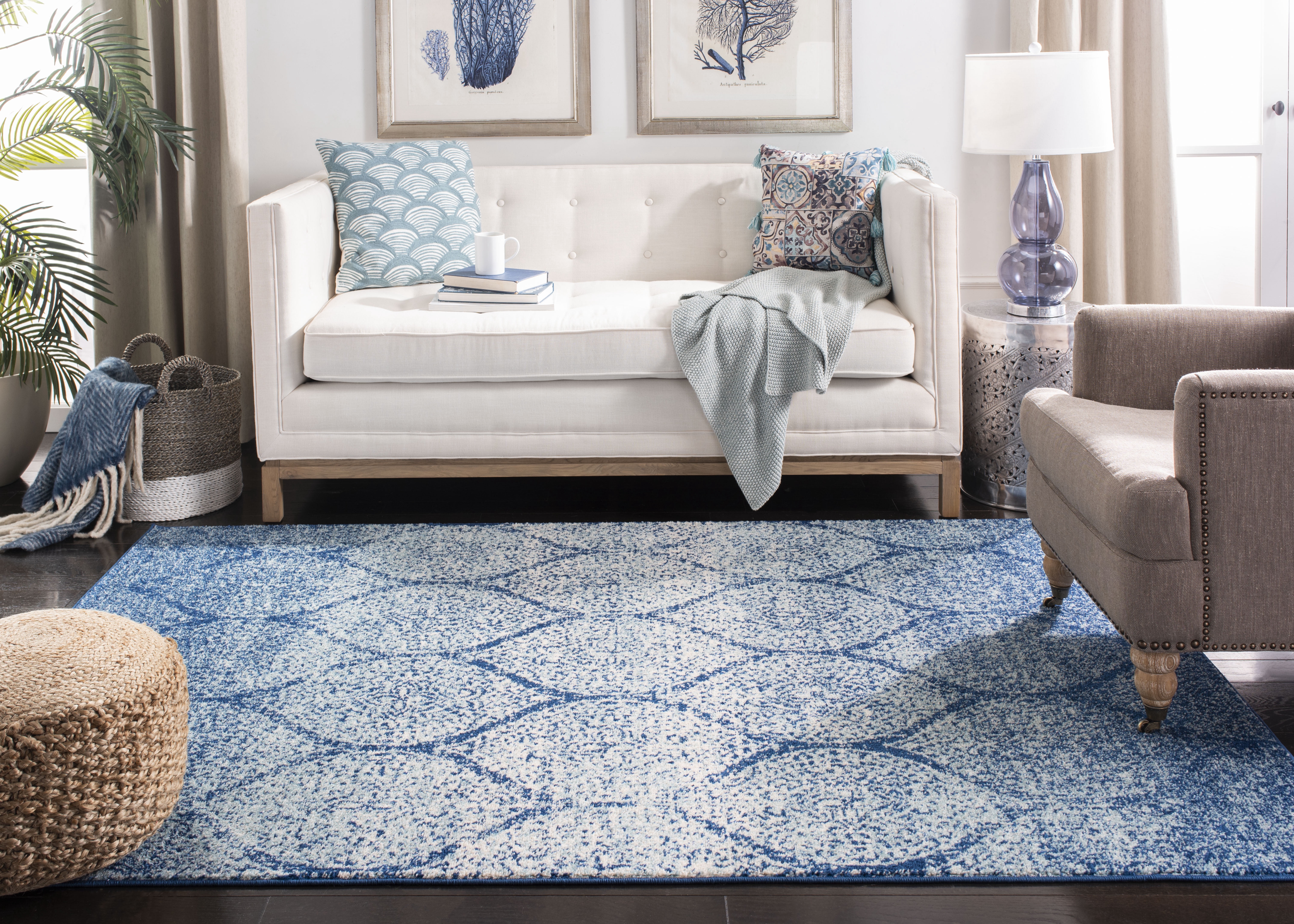 Safavieh Madison Leighton Geometric Area Rug, Navy/Blue, 5'3" x 5'3" Square