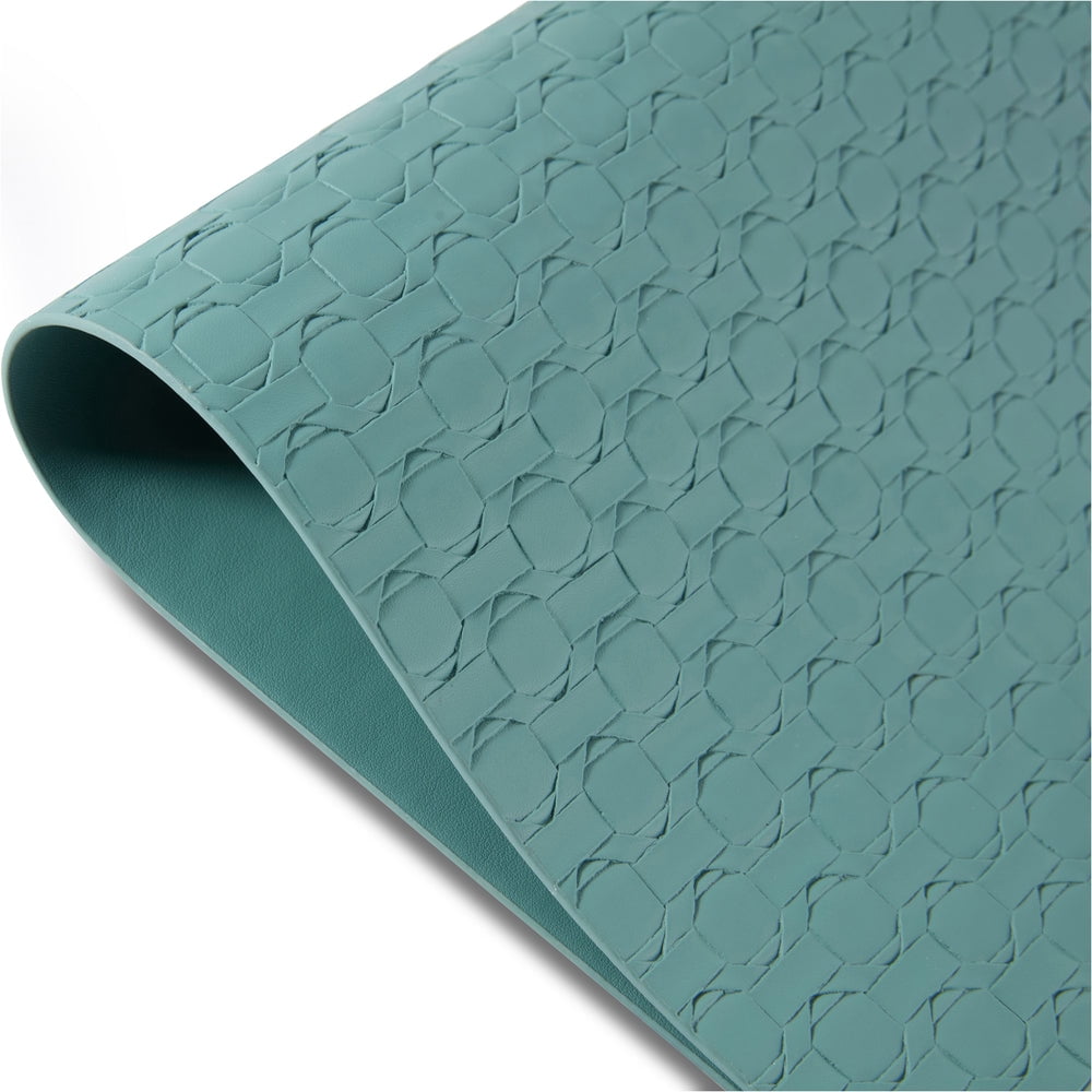 Ala Carte by Dainty Home Stratham Geometric Textured Faux Leather Placemats – Set of 4, Reversible, Non-Slip, Washable, Heat & Tear Resistant – 12x18 in Dining Table Mats