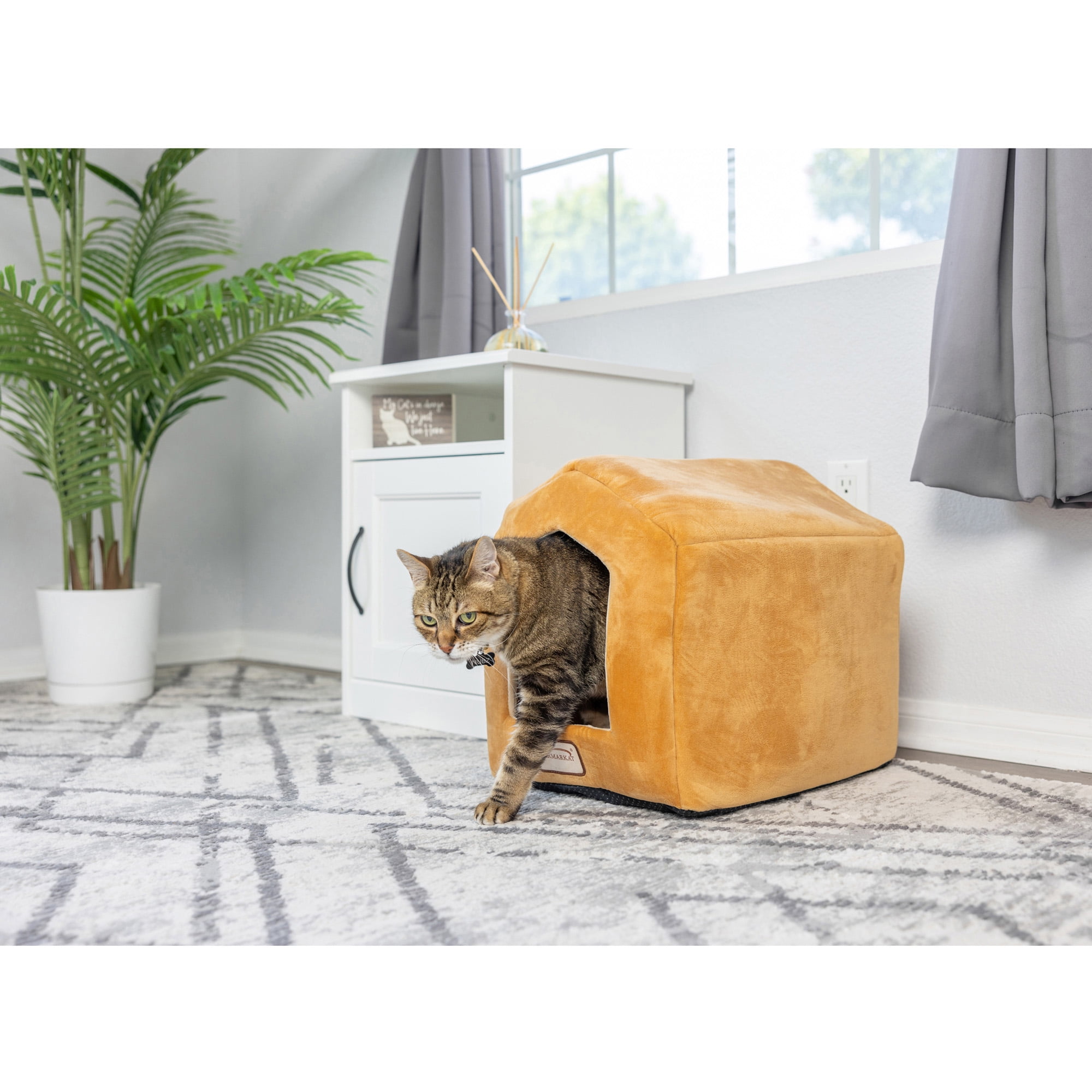 Armarkat Covered Pet Cat Bed, Brown