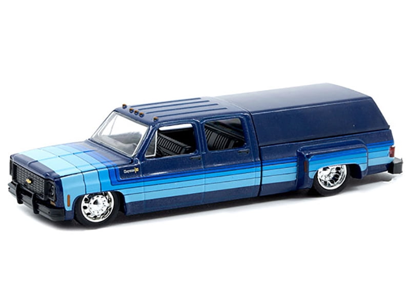 1973 シボレーシャイアンスーパー 30 ウィズ　キャンパーシェルチェイスカー 1973 Chevrolet Cheyenne Super 30 Truck with Camper Shell