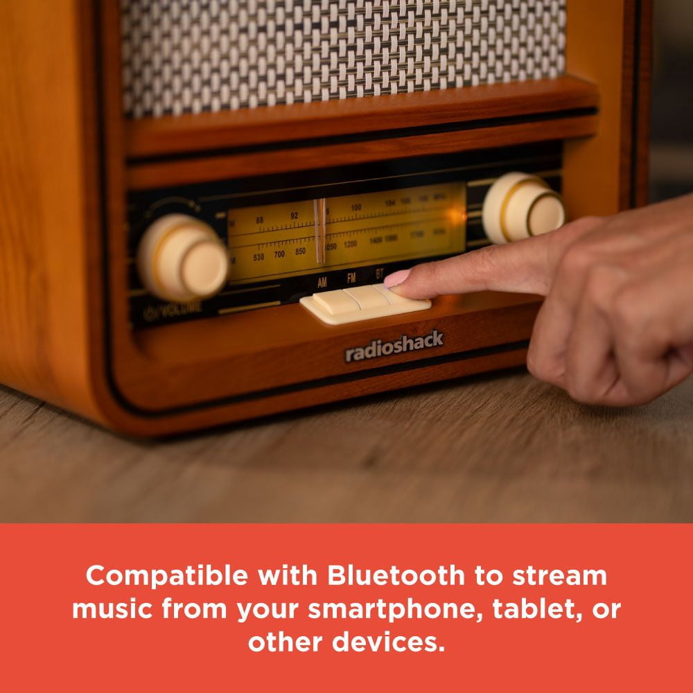 RadioShack Retro AM/FM Radio with Bluetooth, Dual 5W Speakers, Analog Tuning, Wooden Finish, Model 4001796