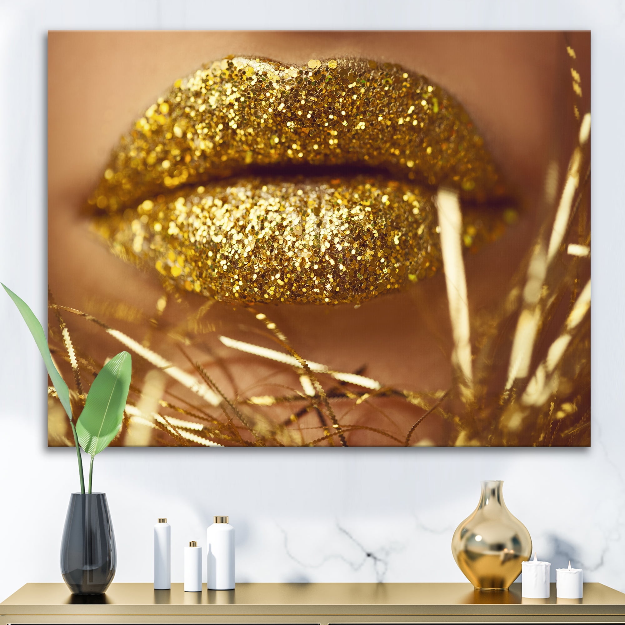 Designart ' Golden Female Lips ' Modern Canvas Wall Art Print