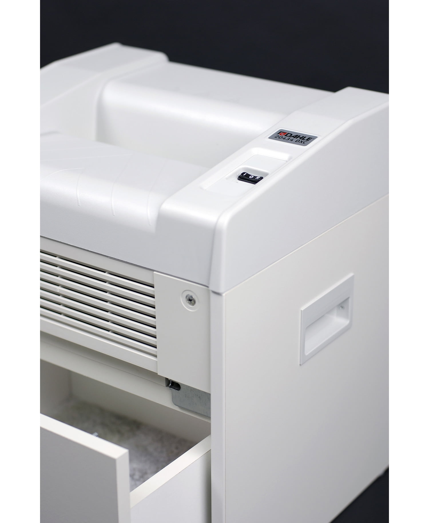 Dahle 20434ds Rapid Deployment Paper Shredder w/pelican case, For Top Secret Shredding, Level P-7
