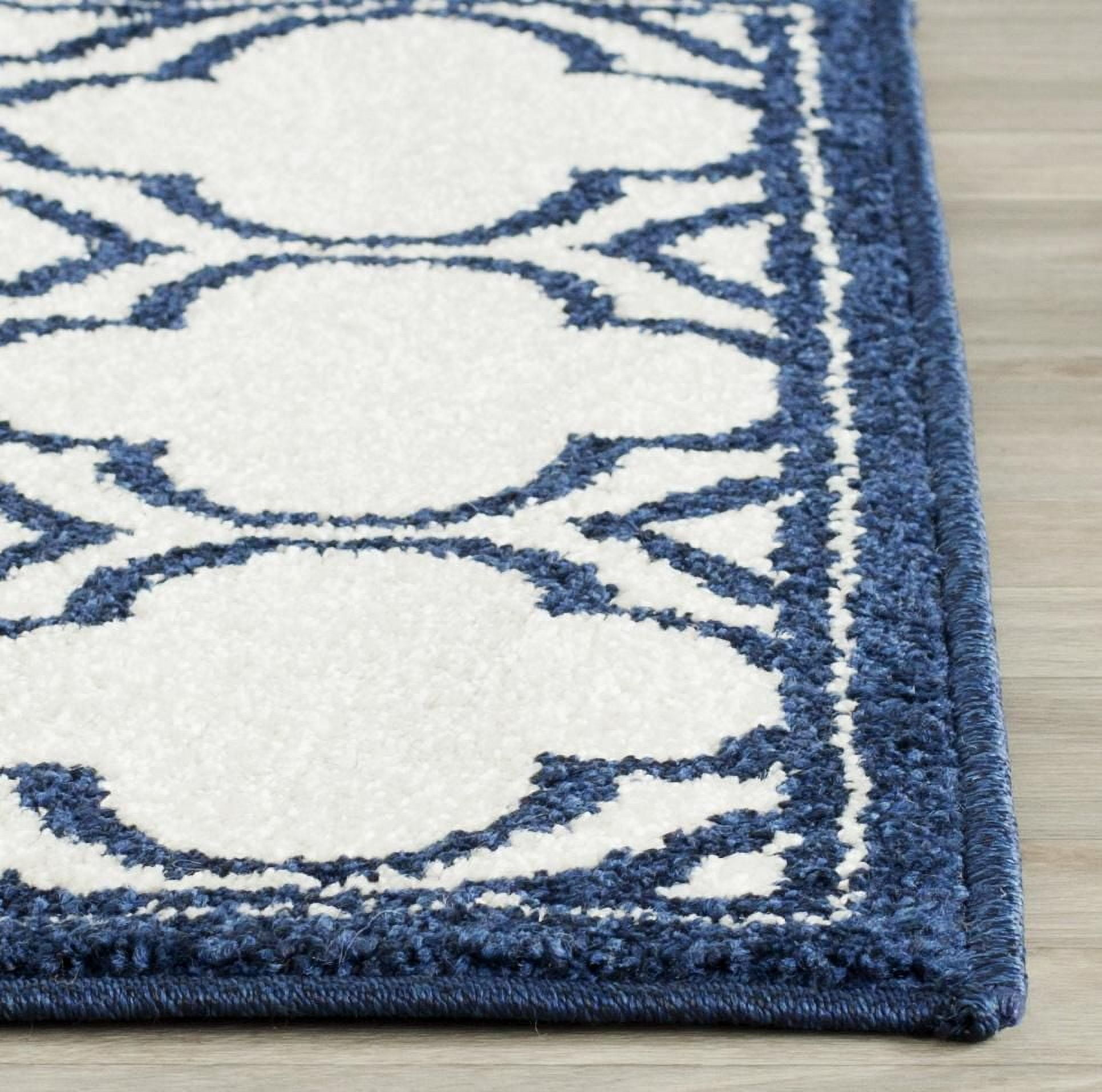 Safavieh Amherst Wilson Geometric Area Rug