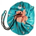 thumbnail image 2 of Play & Go - Solution Extérieure Imperméable - Tapis de Jeu 3-en-1 - Sac de Rangement et Sac à Couches - Parfait pour la Plage, le Parc et les Pique-niques - Sangle d'Épaule Réglable - Trou d'Évacuatio, 2 of 4